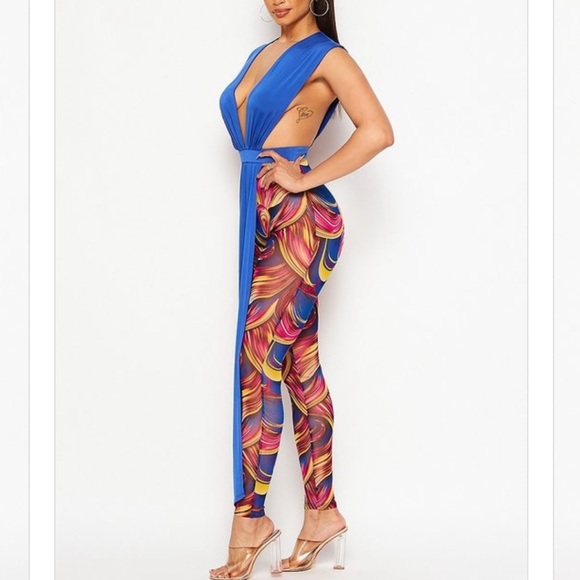 GORGEOUS! Blue - Picture 2 of 5